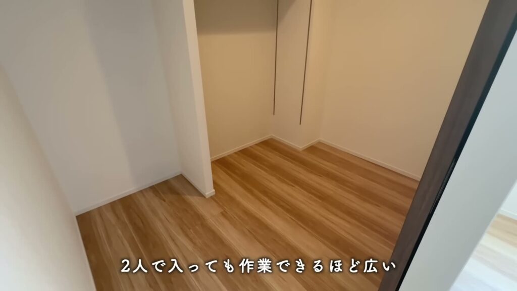 RJRプレシア博多 1LDKのWICの内部