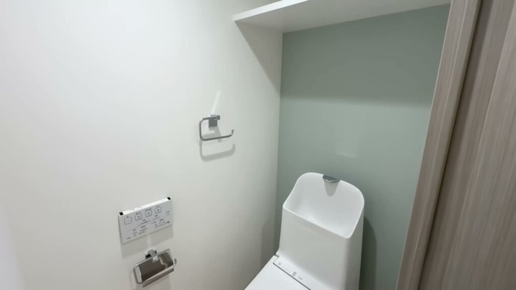 Maison de R 東比恵 1Kのトイレの壁