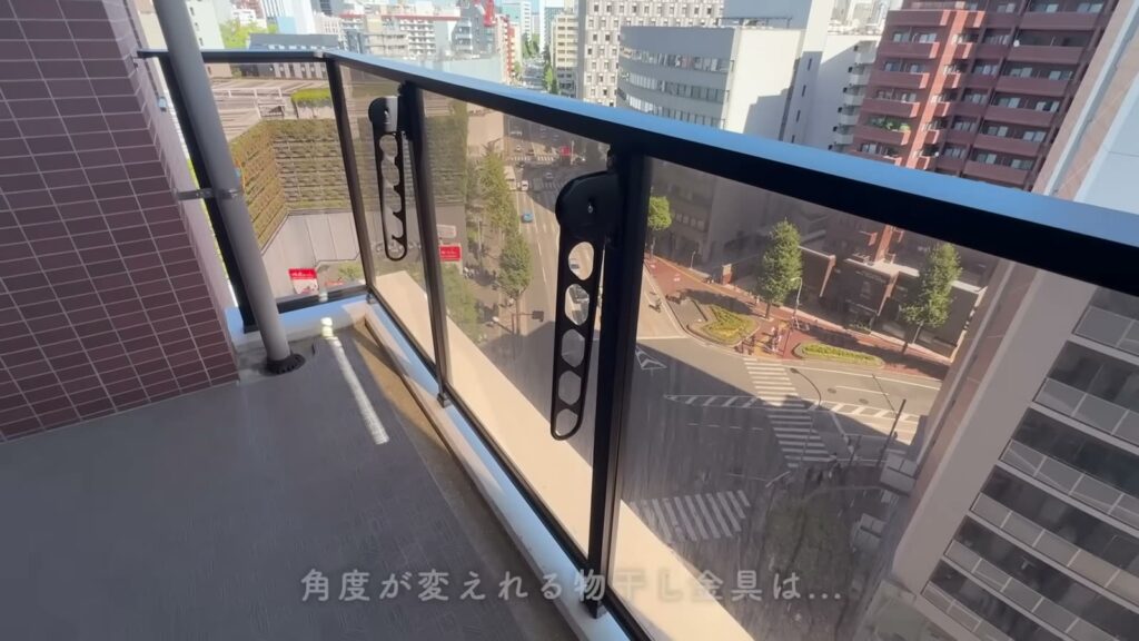 RJRプレシア博多 2LDKの物干し金具