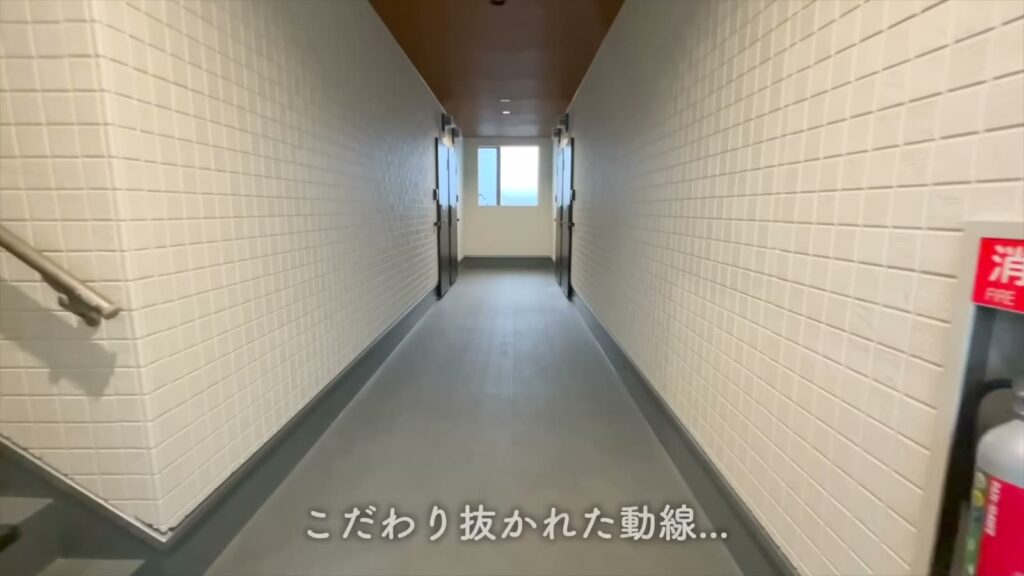 ADC西熊本IBUKI 1LDKの共用廊下