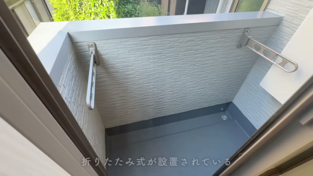 ADC日進グロース 1LDKのバルコニー