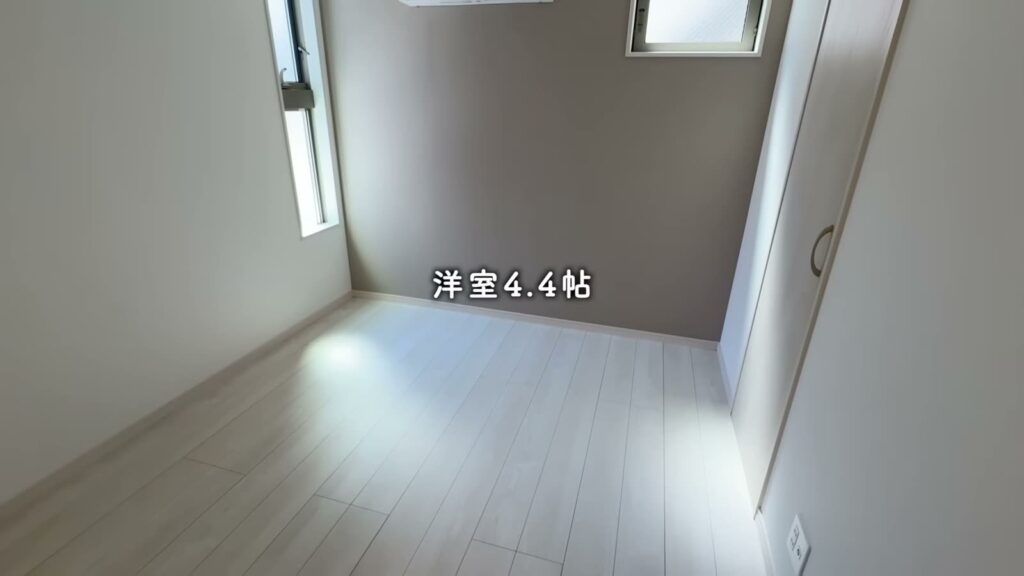 ADC日進グロース 1LDKの洋室4.4帖