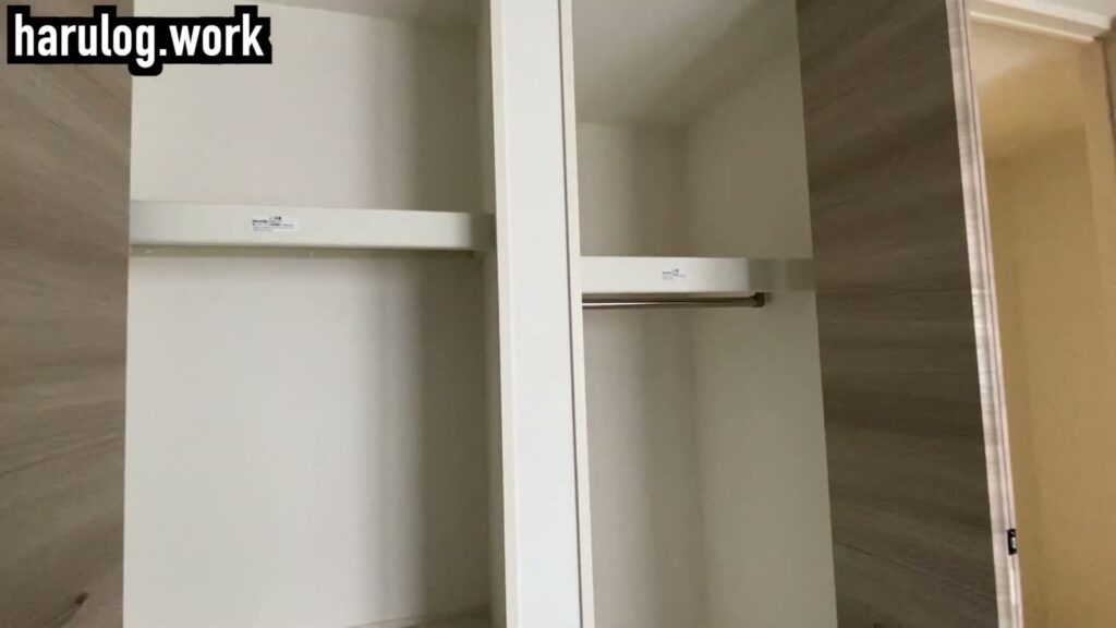 D-room唐原B棟 2LDKの棚