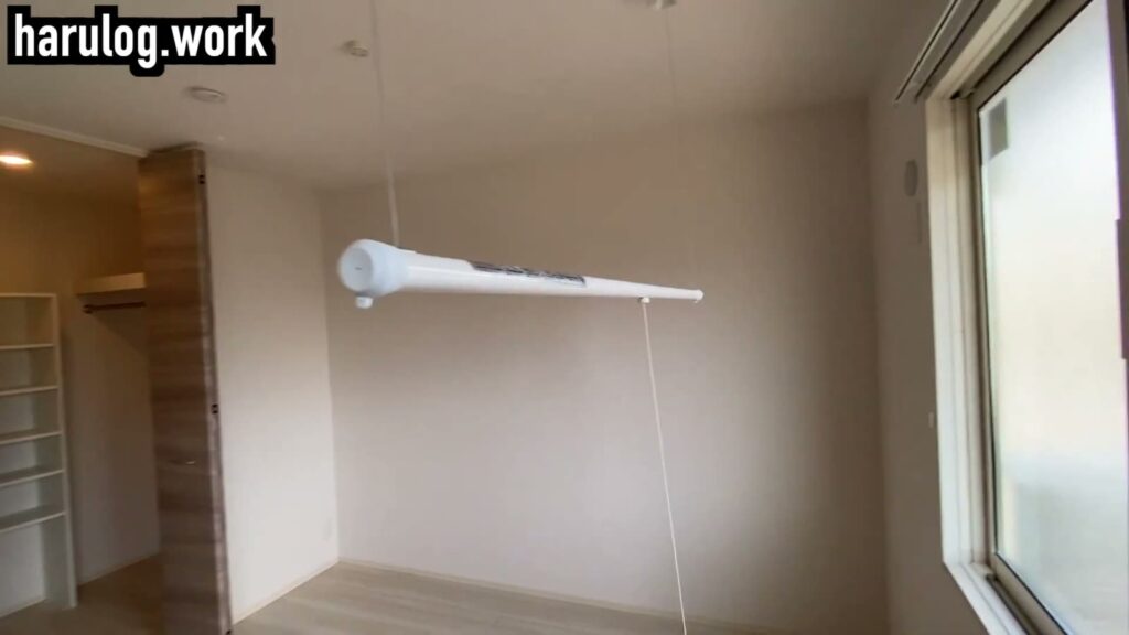 D-room唐原B棟 2LDKの室内物干し