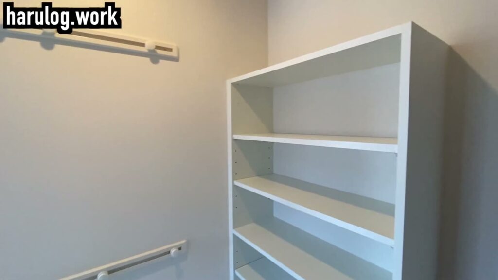 D-room唐原B棟 2LDKの収納棚