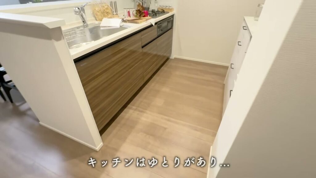 2LDKのキッチン