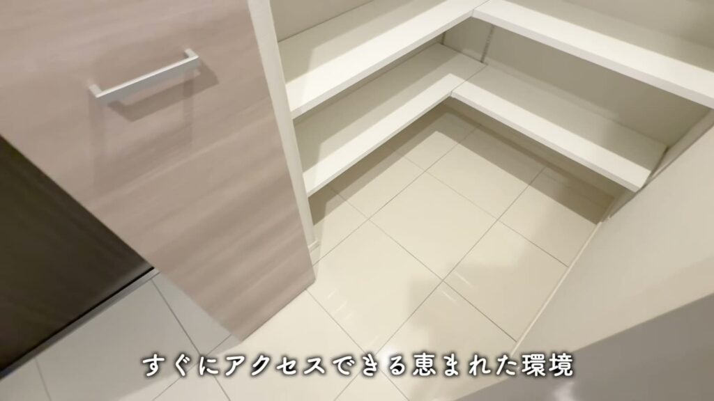 2LDKの収納の床