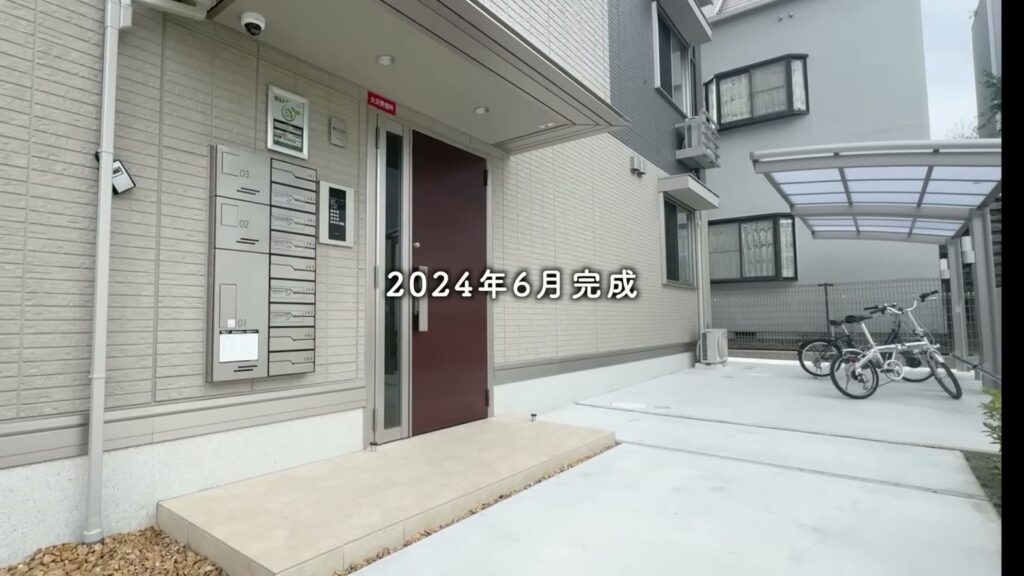 プルミエール上賀茂 2LDKのエントランス
