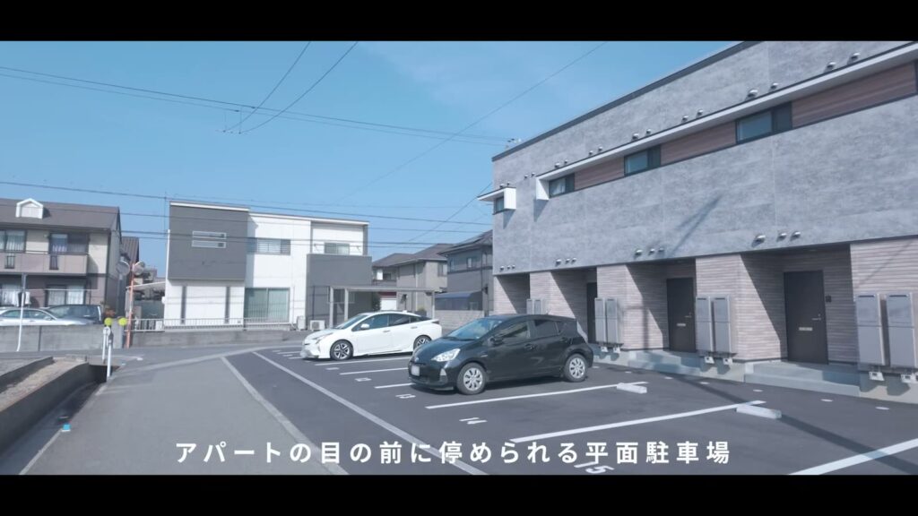 ナディアA 1LDKの駐車場