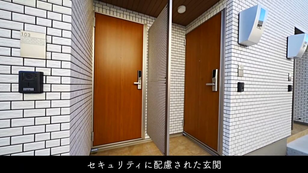 My Melody House Inokashira 1K＋ロフトの玄関ドア