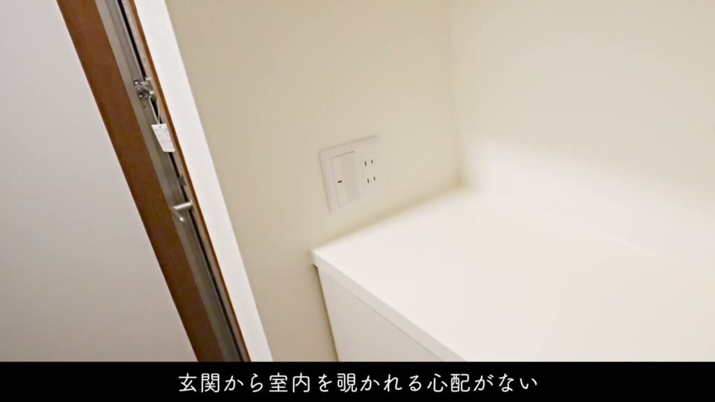My Melody House Inokashira 1K＋ロフトの玄関収納