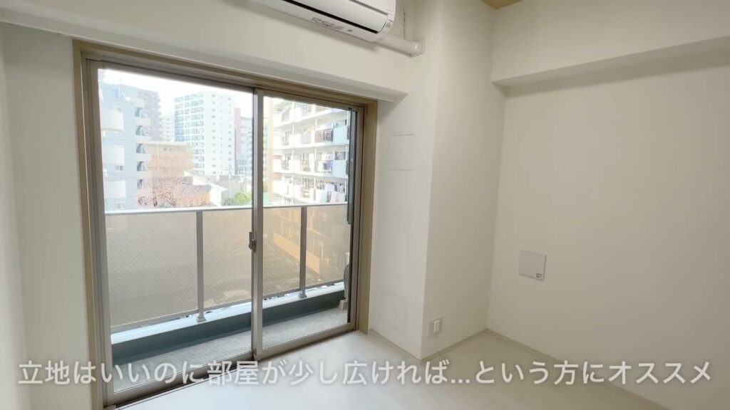 グランヴァンプレミアムイースト川口 1Kの掃き出し窓
