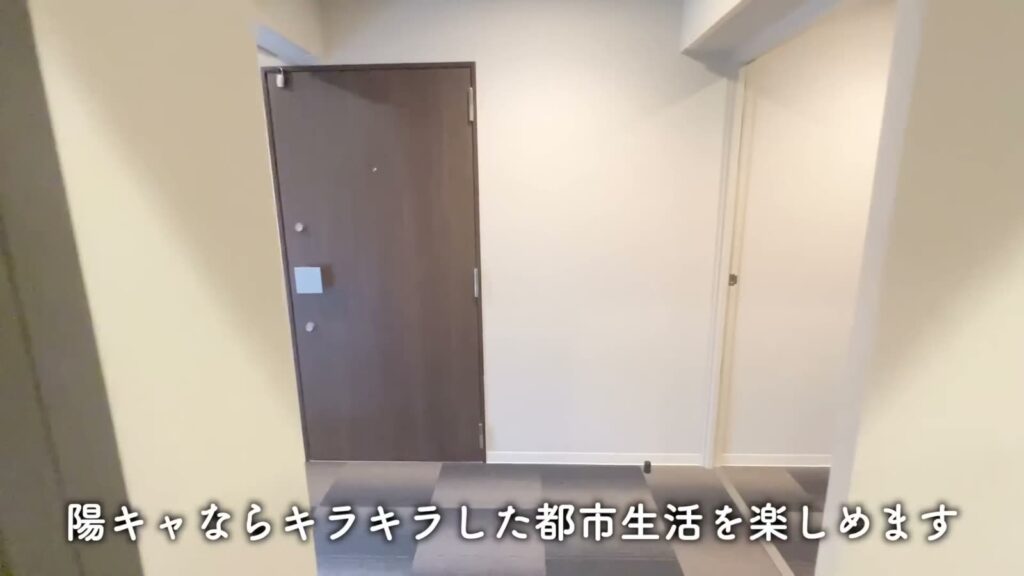 プレミアムキューブ大岡山DEUX 1DKの玄関ドア