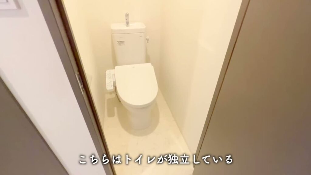 横浜市南区高砂町 1Kのトイレ