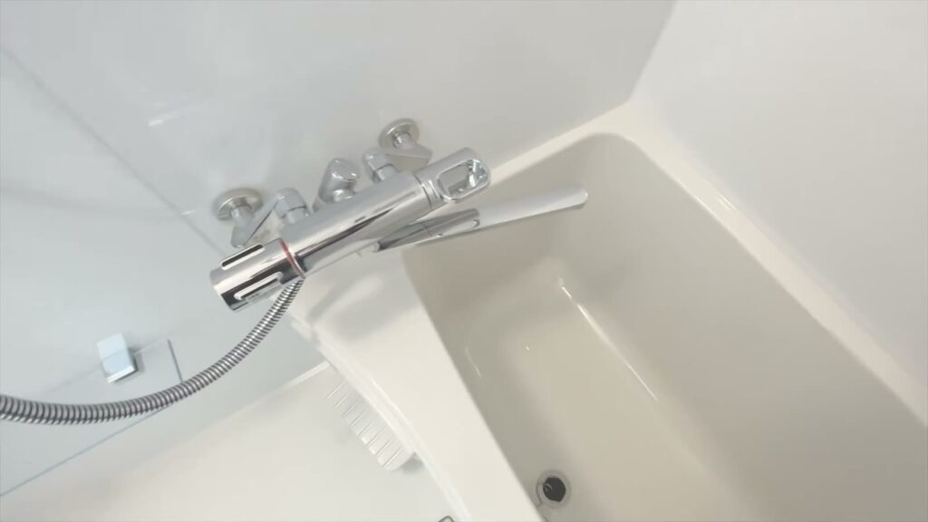 白金台の1K 1Kの水栓