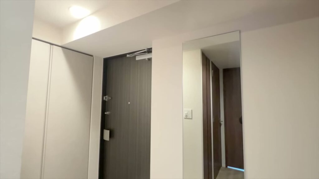 オーパスレジデンス武蔵小山 1LDKの玄関