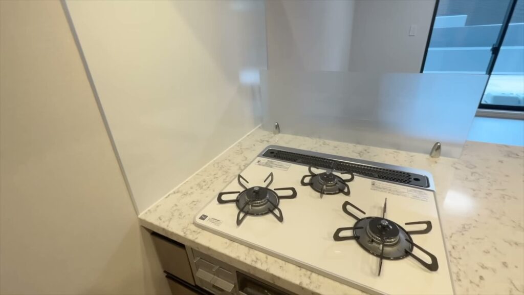 オーパスレジデンス武蔵小山 1LDKのコンロ
