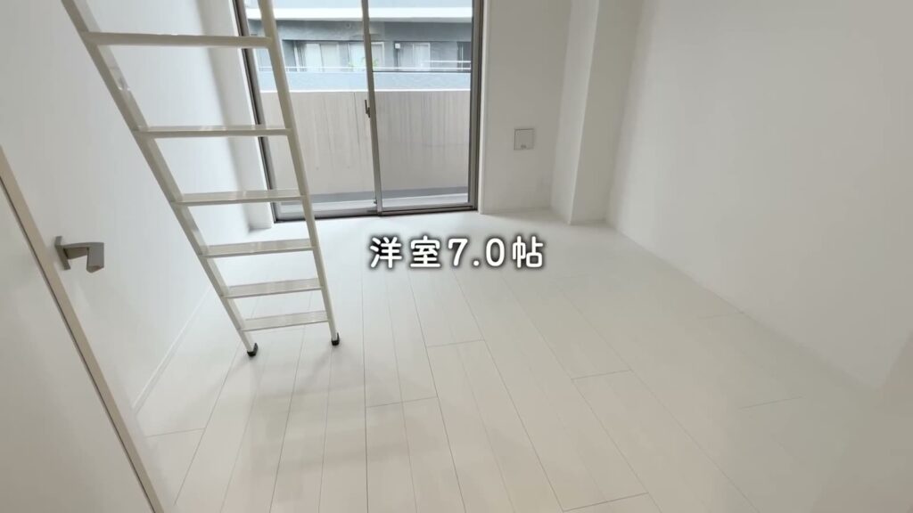 PREMIUM CUBE G 北新宿DEUX 1K+ロフトの居室