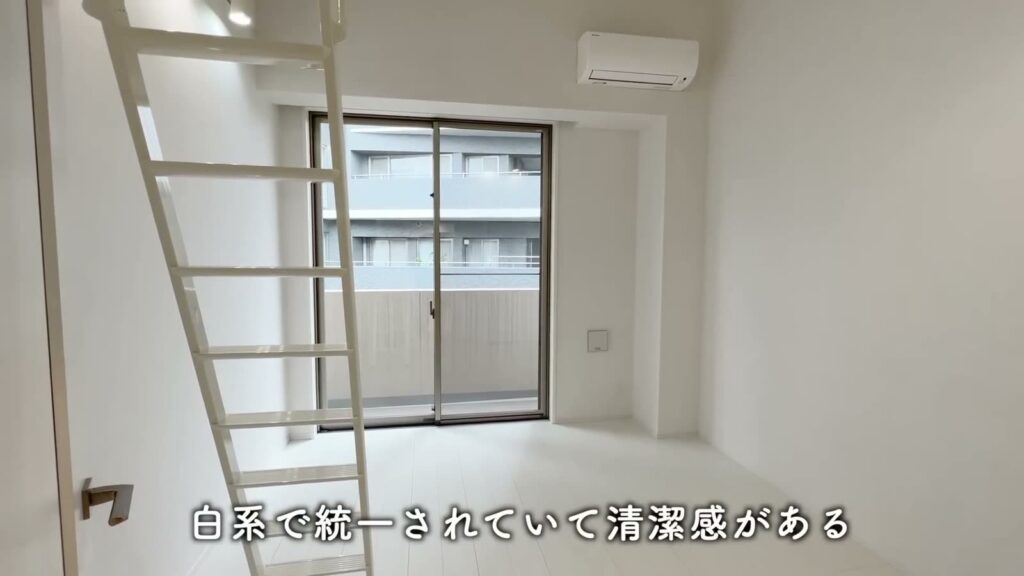 PREMIUM CUBE G 北新宿DEUX 1K+ロフトの窓側