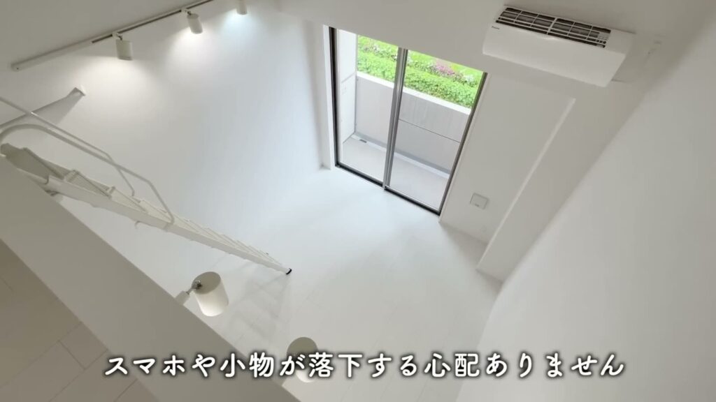 PREMIUM CUBE G 北新宿DEUX 1K+ロフトの居室側の壁