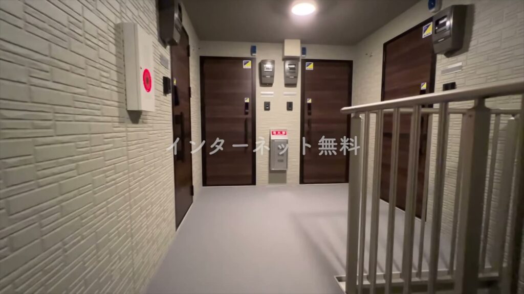 東広島市の1LDK 1LDKの共用廊下