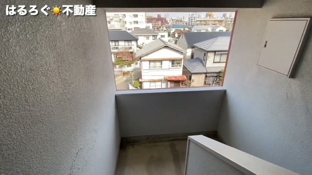 鴨原マンション 3LDKの階段の眺め