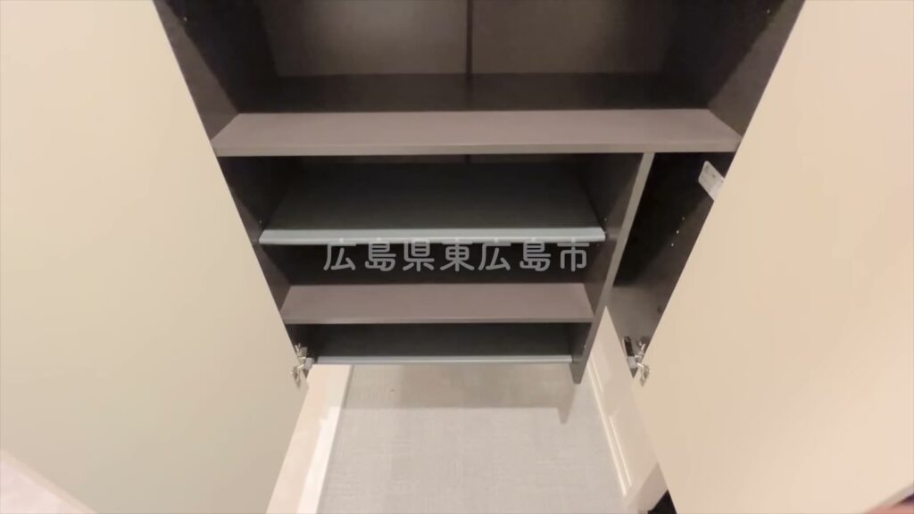 2LDKの靴箱の中