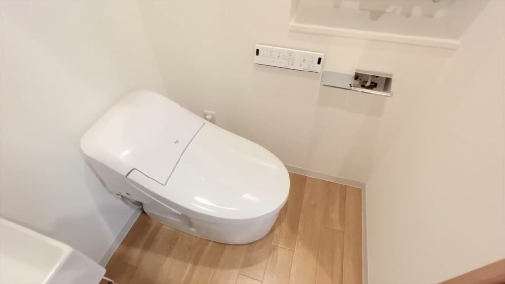 MAISON LE REVE KANNAI 1SKのトイレ