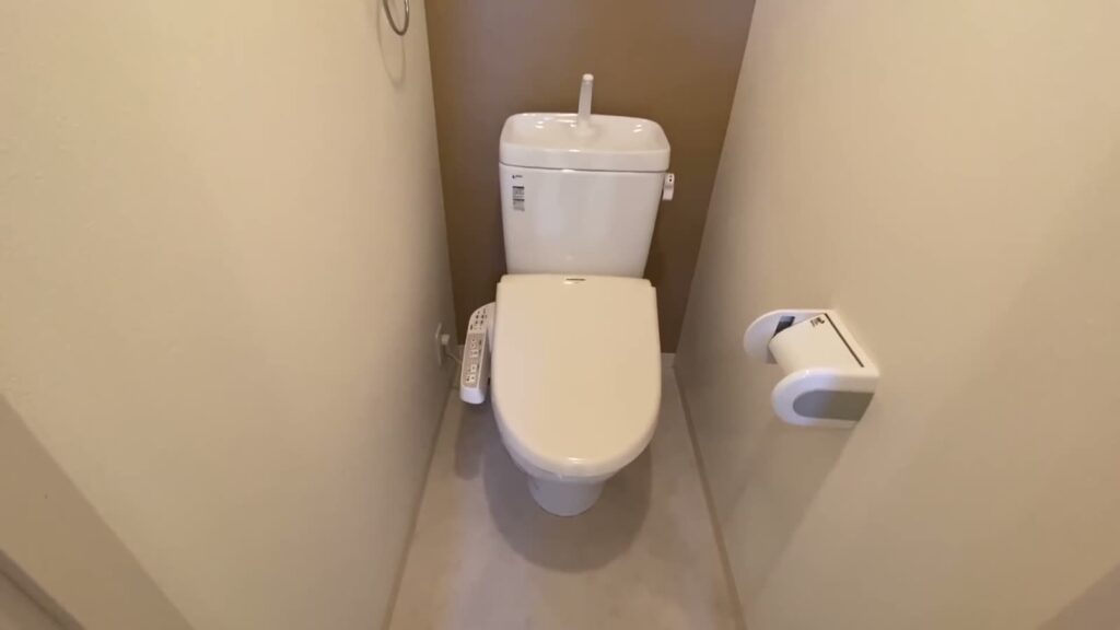 1LDKの便器