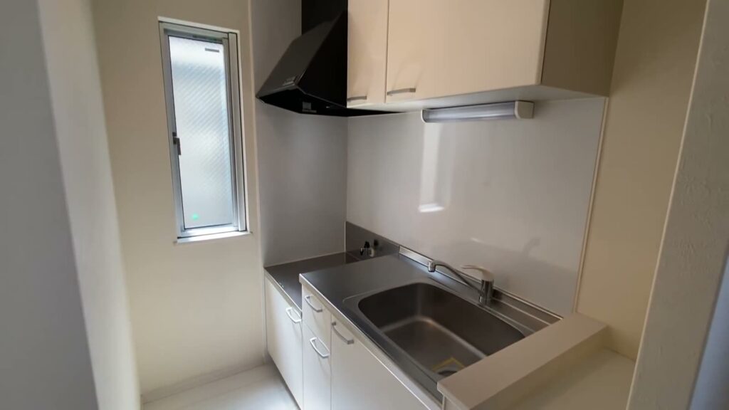 1LDKの吊り戸棚