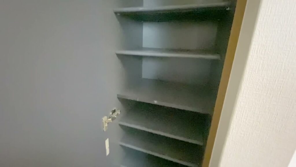福岡県のロフト付きの部屋 ロフト付きの靴箱