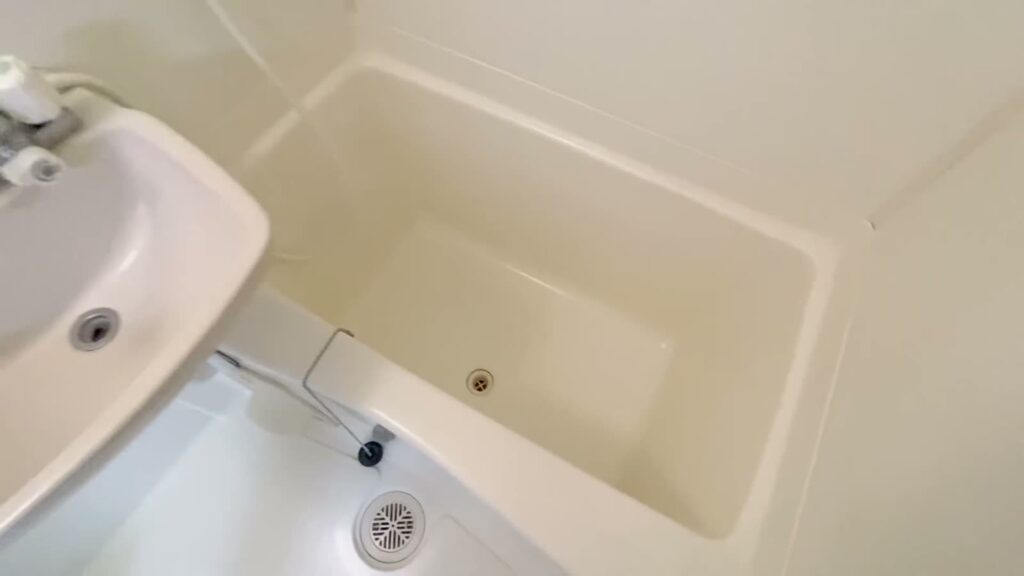 福岡県のロフト付きの部屋 ロフト付きの浴槽