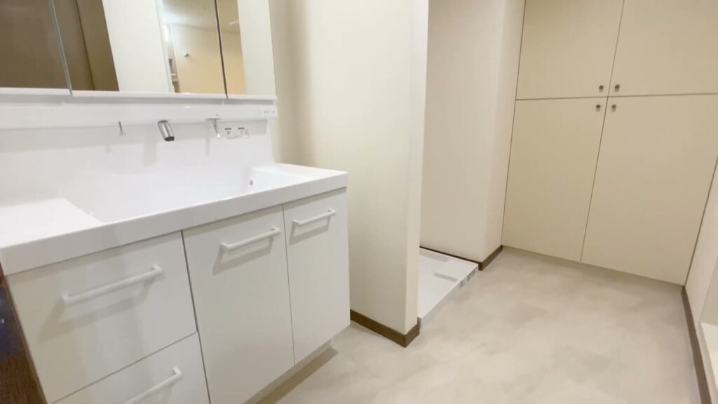 福岡県の3LDK中古マンション 3LDKの洗面所