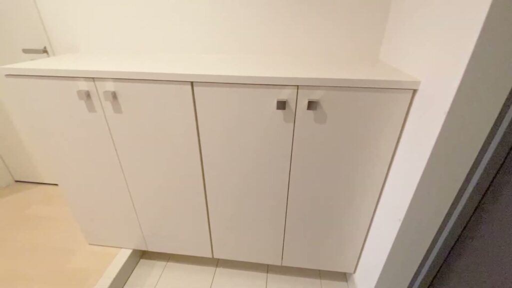 福岡県のメゾネット4LDK 4LDKの靴箱