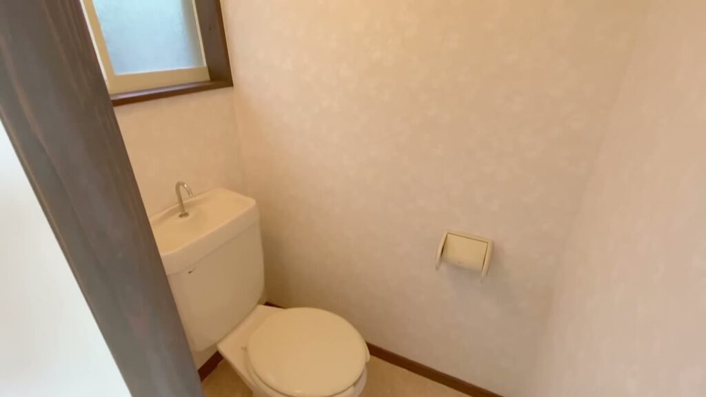 ロフト付き1K 1Kのトイレの窓