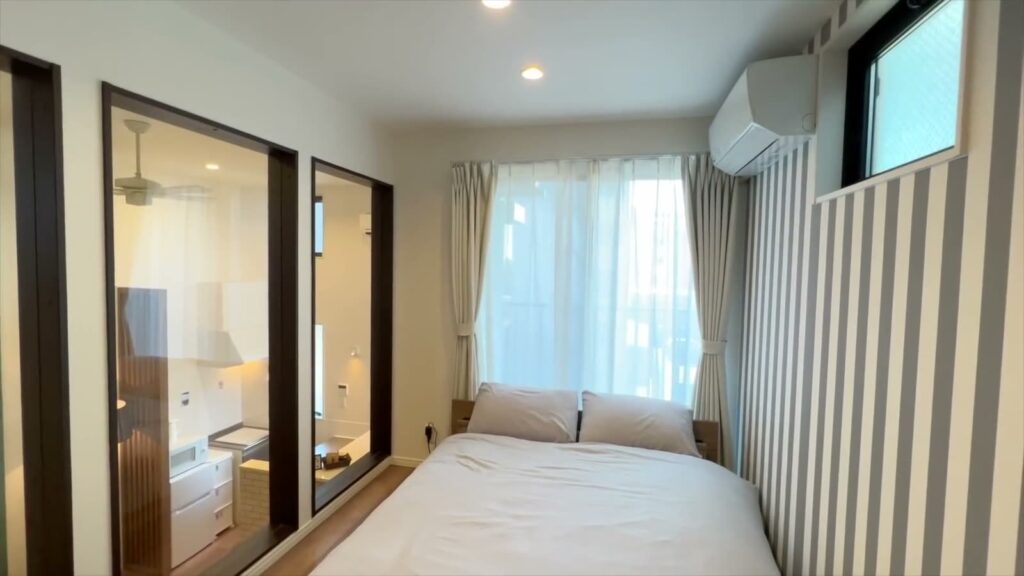 YOUR ROOM熊本（205号室） 1LDK＋和風ロフトの寝室の窓