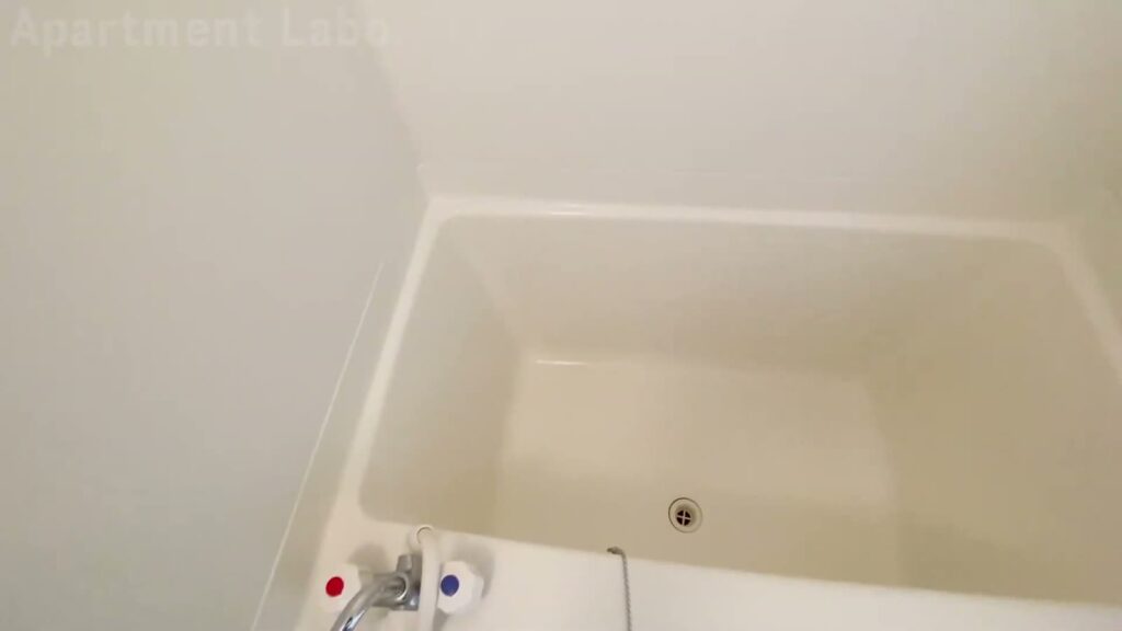 1K+ロフトの浴槽