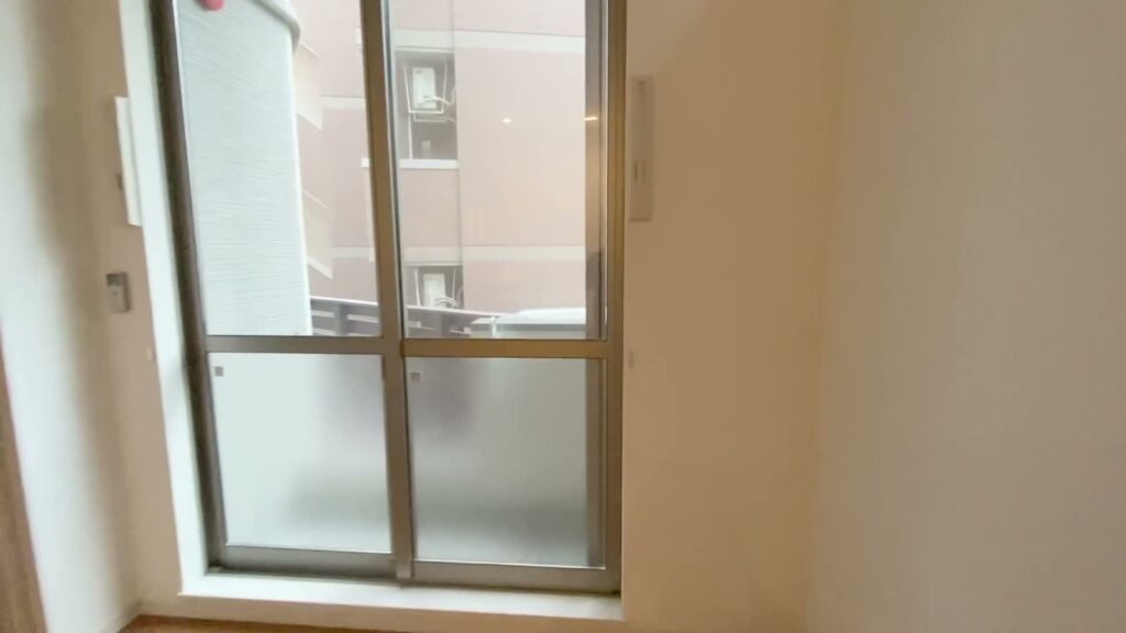 2LDKの掃き出し窓