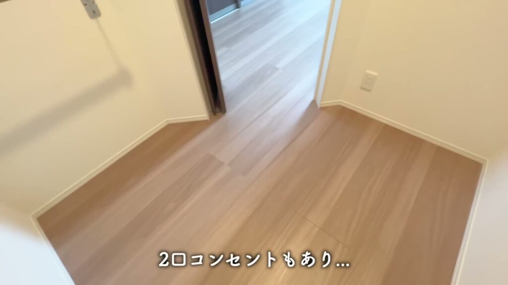 2LDKのWICの床