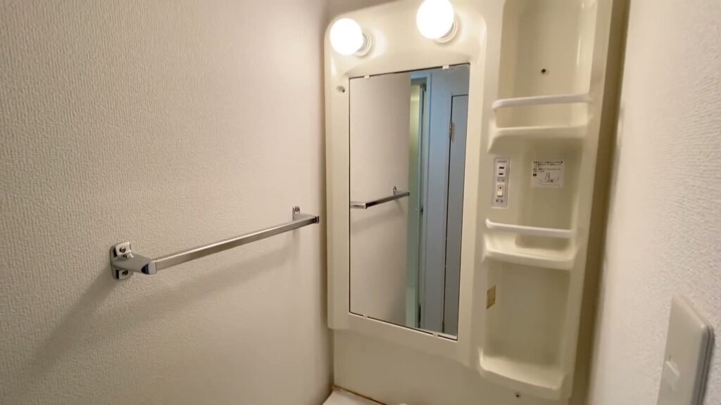 福岡県の1K 1Kの鏡