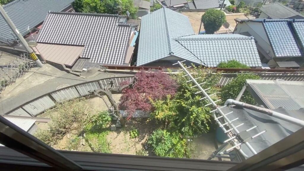 古民家の賃貸戸建て 5DKの下の庭