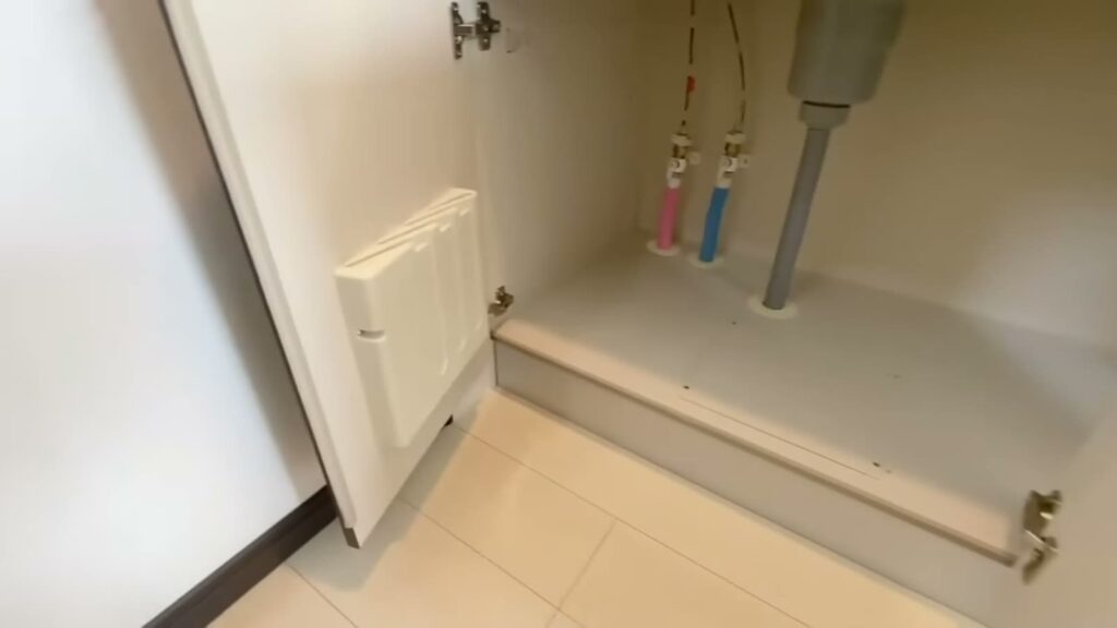 福岡県のロフト付き1LDK 1LDKのシンク下