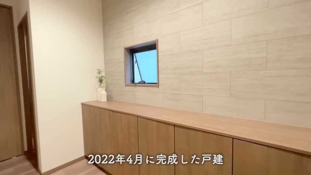 京都府宇治市の戸建て 4LDK+ロフトの玄関