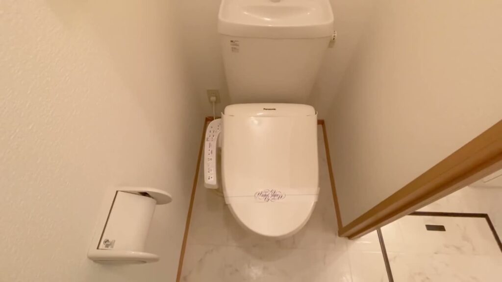 1Kの便座まわり
