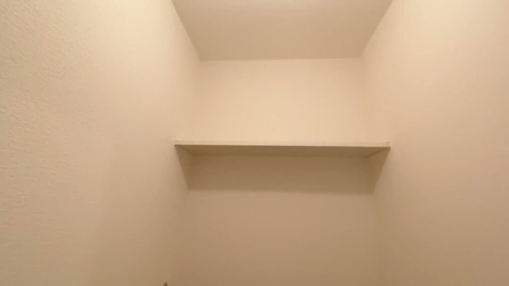 1Kの上部の棚