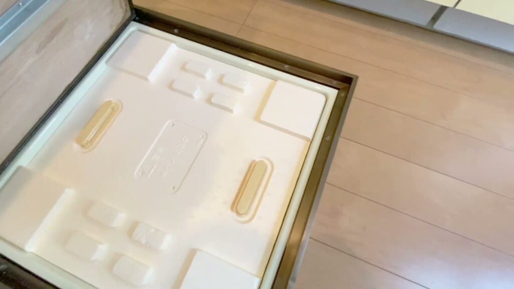 4LDKの床下収納