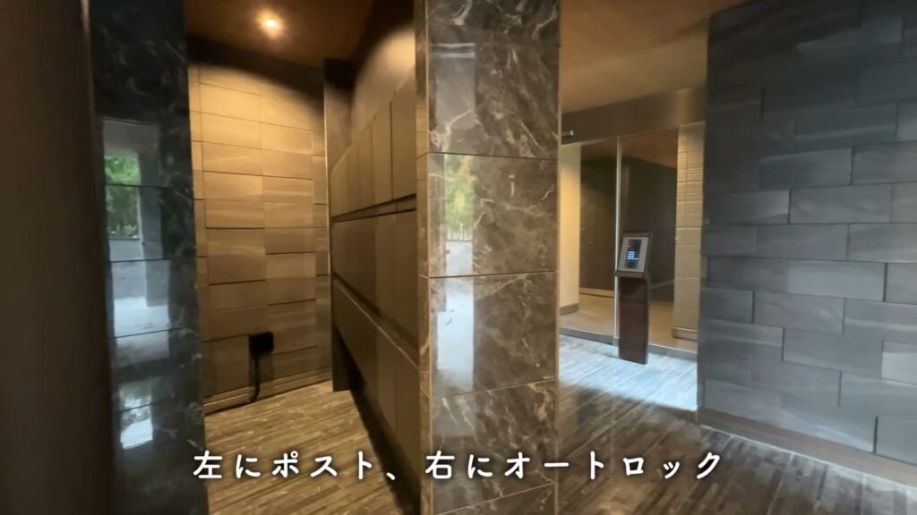 1LDKのポストと宅配ボックス