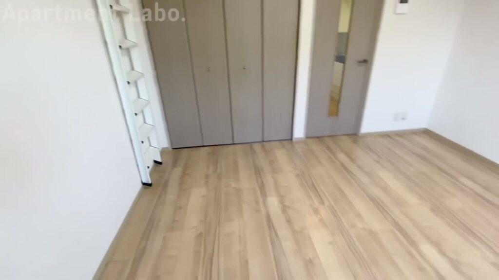 広島市の1K 1Kのロフトのはしご