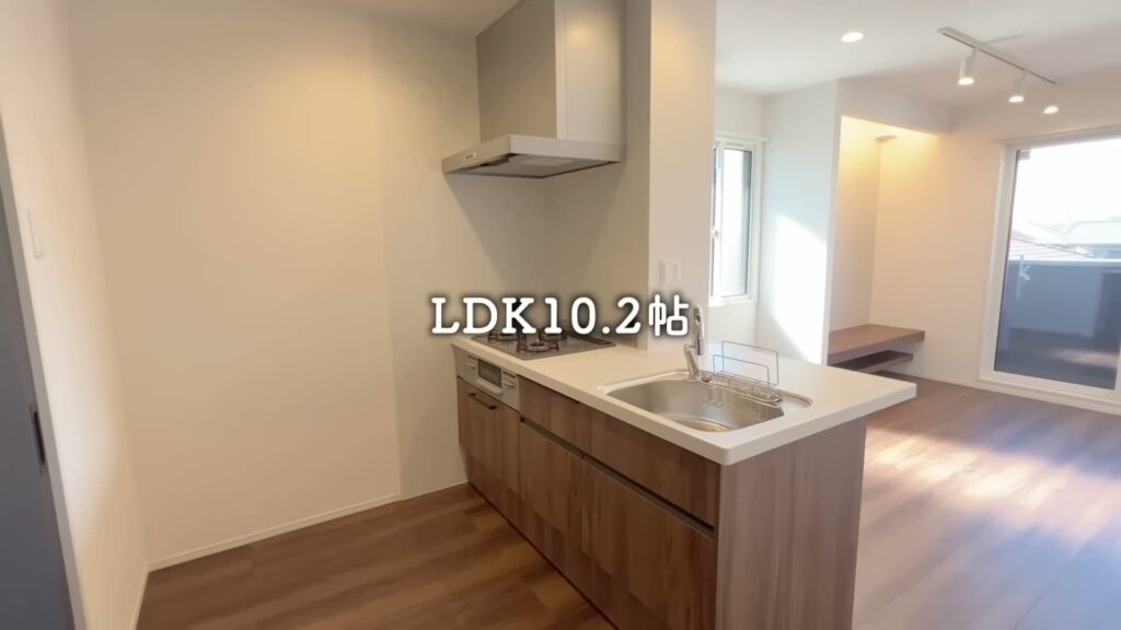 フィオーレ井口明神 1LDKのキッチン全景