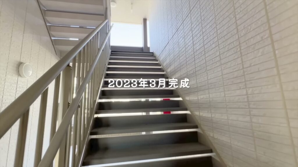 東広島市西条東北町の1LDK 1LDKの共用階段